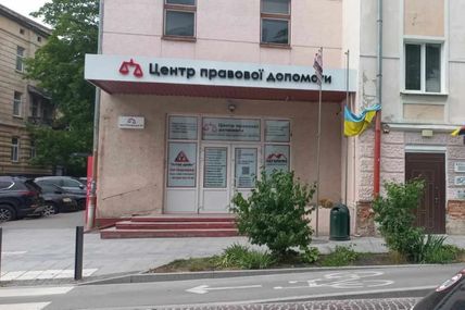 &laquo;Вимагала в юриста, аби повернув мені 40 тисяч грн. Він не реагував&hellip;&raquo;