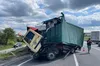У Львівському районі зіткнулись вантажівка та легковик: є загиблий