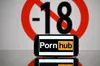 Pornhub призупиняє показ порно у Франції через закони про перевірку віку