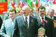 Яблуко від яблуні далеко не падає...