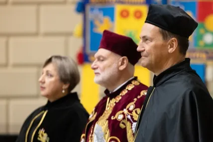 Глава МЗС Польщі Радослав Сікорський став почесним доктором Львівського університету імені Івана Франка