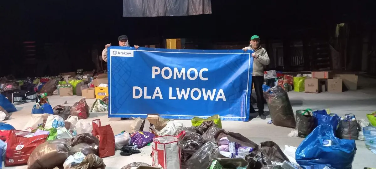 Так сьогодні виглядає головна сцена Західної України. Дякуємо полякам за підтримку. СЛАВА УКРАЇНІ! Фото пресслужби Театру