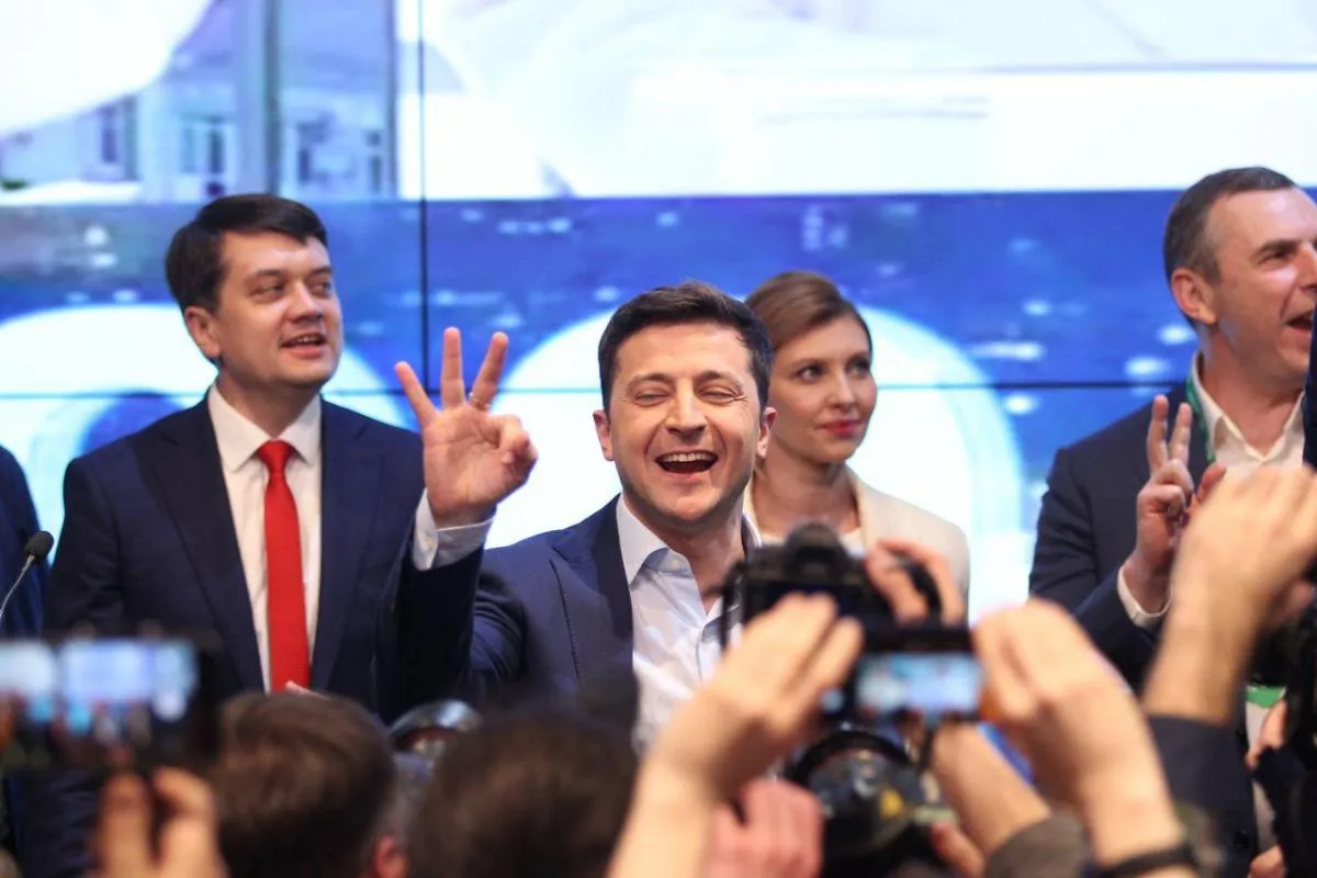 Як пишно все починалося... Штаб Зе!Команди 21 квітня 2019 року