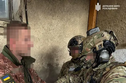 Керівник одного з районних ТЦК Івано-Франківщини принижував та бив військових