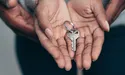 Котеджі за 5 мільйонів гривень. Що купують українці в час війни?