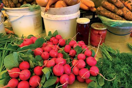 На продуктових ринках&nbsp;&mdash; націнка &laquo;на пальне&raquo;
