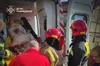 У Львові рятувальники транспортували літнього чоловіка з інсультом до швидкої