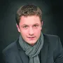 «Якщо театр – кохана дружина, без якої не можеш жити, то кіно – «службовий роман»