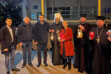 До Львова привезли Благодатний вогонь