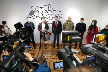 Львівщина готова до надзвичайного стану: без мітингів, але з перевіркою автівок та документів