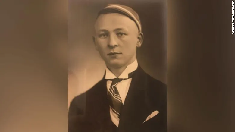 Вільгельм Едельманн, який купив магазин у Бенджаміна Хайдельбергера у 1938 році