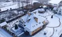 Італійський мармур, вишукані меблі з Англії, люстри з Чехії: показали розкішний маєток намісника Києво-Печерської лаври за 1,3 мільйона доларів