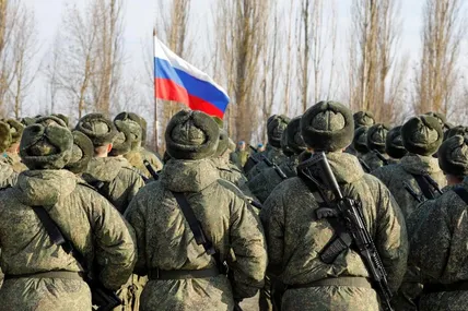 росіяни прив’язали дитину та міну до тіла мертвої матері