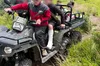 Рятувальники евакуювали на квадроциклі травмованого туриста з гори Парашка
