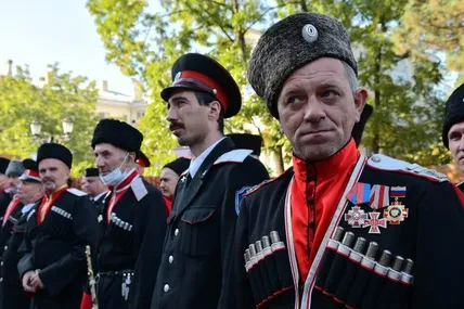 У рф агітують йти на війну безробітних та «казаків»