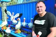Священник прописав біля храму... лелек