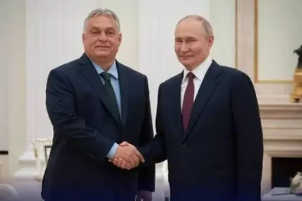 Віктор Орбан та путін. Фото: Патріоти України