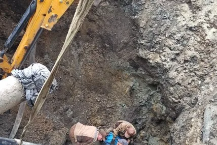 У таких ось умовах працювали комунальники. Фото автора.