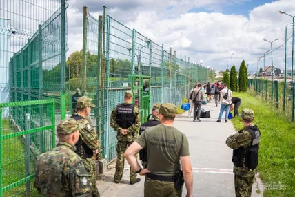 З Польщі депортували 15 українців за загрозу безпеці та громадському порядку. Фото: Прикордонна служба Польщі