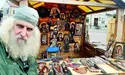«На ярмарок повіз ікони, намальовані на дошках, які зібрав на фронті»