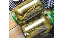Мариновані огірки з морквяною гичкою