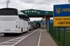 На кордоні з Польщею заблокували два автобуси з українками, яких везли у німецькі борделі