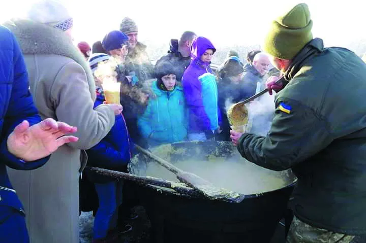 А після купелі – гаряча юшка, куліш і глінтвейн!