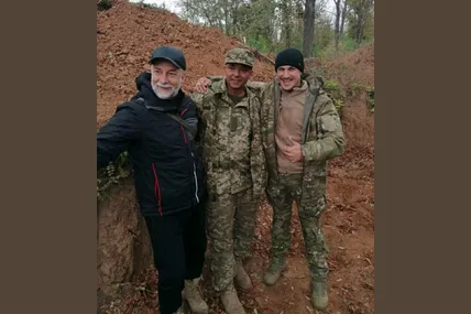 Костянтин Бедрик (ліворуч)