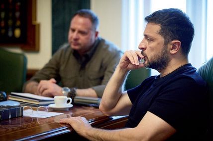 Монокоаліція на волосині. &laquo;Слуги&raquo; бунтують, бо не хочуть ходити під Єрмаком