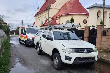 У Сокалі внаслідок наїзду Mitsubishi травмована літня жінка. Фото: Поліція Львівської області