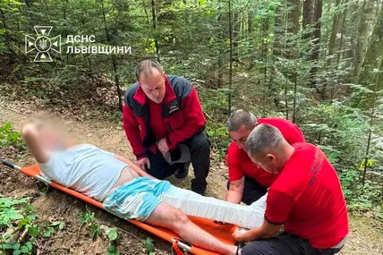 24.08.2026, 13:30				


									На водоспаді «Кам'янка» травмувався турист: чоловіка транспортували рятувальники							

										На Львівщині гірські рятувальники допомогли туристу, який травмував ногу під час походу до водоспаду «Кам'янка». По