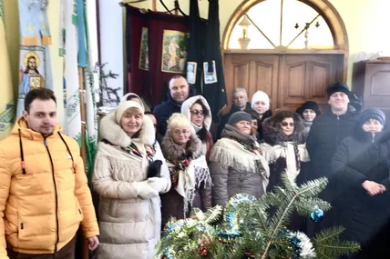 Під час концерту гурту «Біла тростина - рідне Тернопілля» у церкві святих Петра і Павла. Фото автора