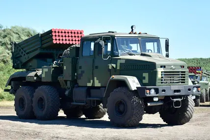 В Україні побудували трирівневу систему ремонту військової техніки. Фото із мережі