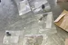 На кордоні з Молдовою у громадянина Франції виявили дорогоцінне каміння