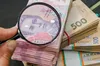 Більше половини українців зазнали значних фінансових проблем через війну