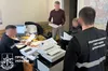 Оборудка на супутникових телефонах для ЗСУ: справу про мільйонні збитки передано до суду