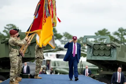 Трамп погрожує Нігерії військовими діями «через ставлення до християн». Фото: X / The White House