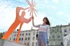 На площі Ринок у Львові встановили скульптуру, присвячену молоді