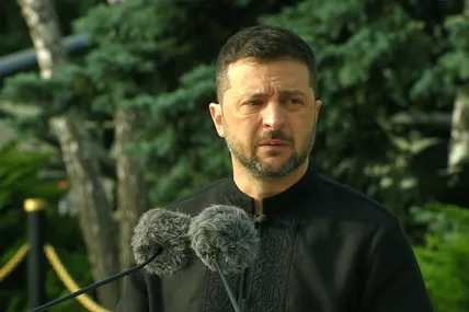 Зеленський ввів санкції проти 28 громадян різних країн, які допомагають рф. Фото: 24 канал