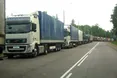На пропускних пунктах до Криму утворилися довжелезні затори