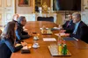 Порошенко обговорив з французькими урядовцями шляхи посилення України