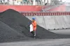 Bloomberg: російський морський експорт вугілля фактично припинено через заборону ЄС