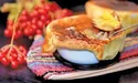 Горщики з куркою та сиром