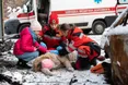 Під обстрілами, без світла у час війни працювали над фільмом про медиків