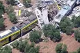 Кількість жертв лобового зіткнення потягів у Італії зросла до 25