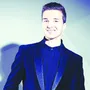 «Мої дизайнерські роботи почалися з маминого одягу. Зі сукні зробив халат, а решту зіпсував»