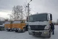 І «каналізаційний» автомобіль подарували, і через заблокований кордон провезли