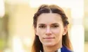 Депутат від Аляски повісив у кабінеті шкуру ведмедя