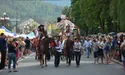 Хліб і видовища на уродинах Яремча