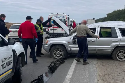 Двоє загиблих внаслідок ДТП неподалік села Заклад. Фото: Поліція Львівської області